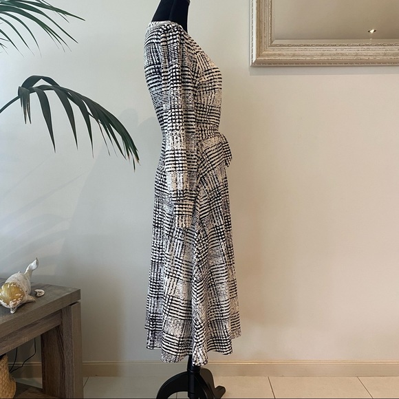 H&M Gingham White and black Faux Wrap Formal Midi Dress Long Sleeves Size 10 - Picture 9 of 10